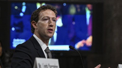 Meta和YouTube被控“设计成瘾”，首次面临陪审团审判！