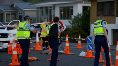 新西兰的警钟：极端天气频发，我们从中能学到什么？