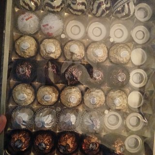 Ferrero Rocher 费列罗巧克力