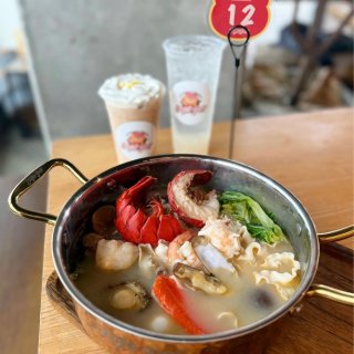 Jojo Pot麻辣烫🍲送免费跳跳糖冰沙...