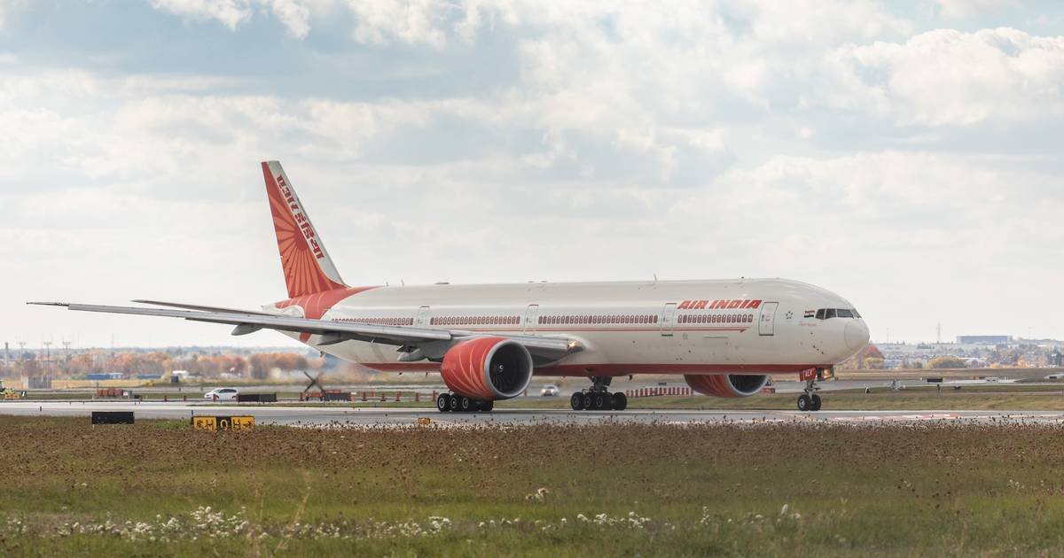 空中惊魂15小时！加拿大飞印度航班惊现炸弹威胁，最终虚惊一场安全落地！