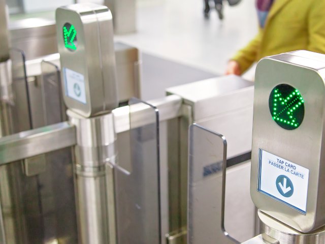 好消息！安大略省公交“一票通”项目...