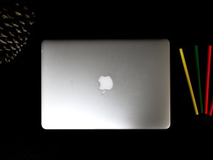 【数码】跟我多年的刀锋战士-MacBook Air
