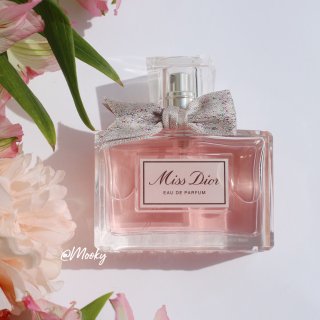 Miss Dior出新香了！！！...
