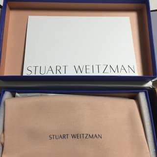 Stuart Weitzman 斯图尔特·韦茨曼
