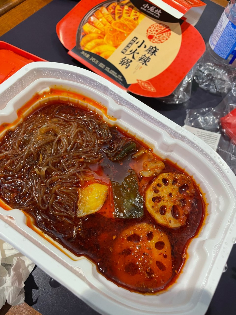 Dt打工人自热午饭...