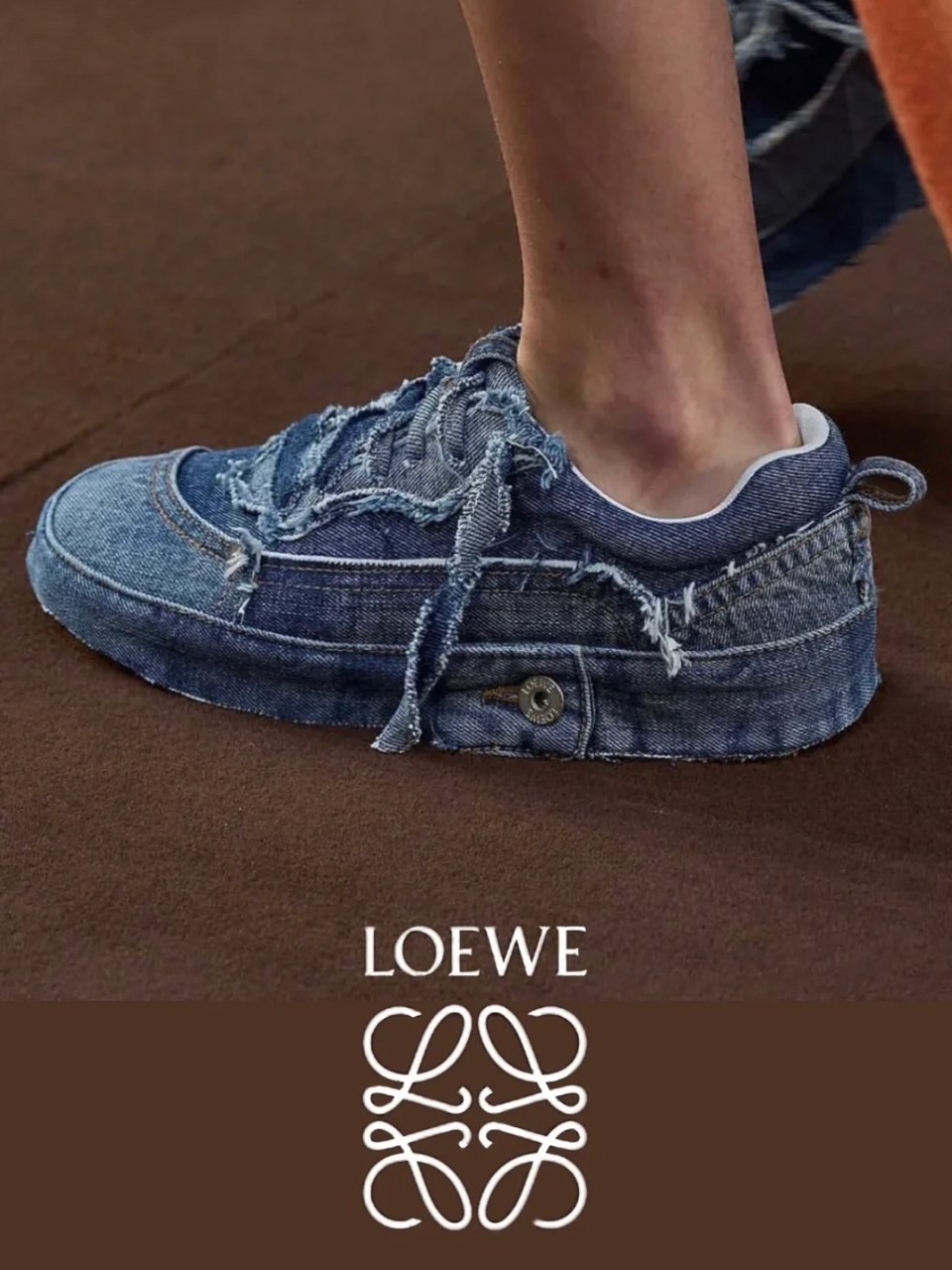 LOEWE | reinventing craft and leather.
