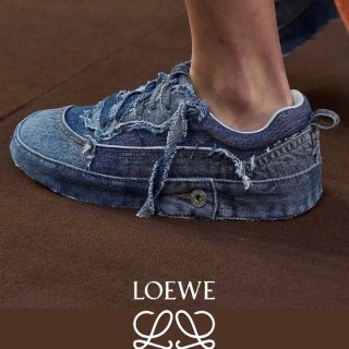 LOEWE | reinventing craft and leather.