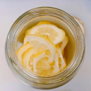 周四下午茶丨自制蜂蜜柠檬做法...