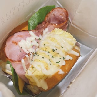 超火的鸡蛋🥚三明治🥪 网红面包店打卡...