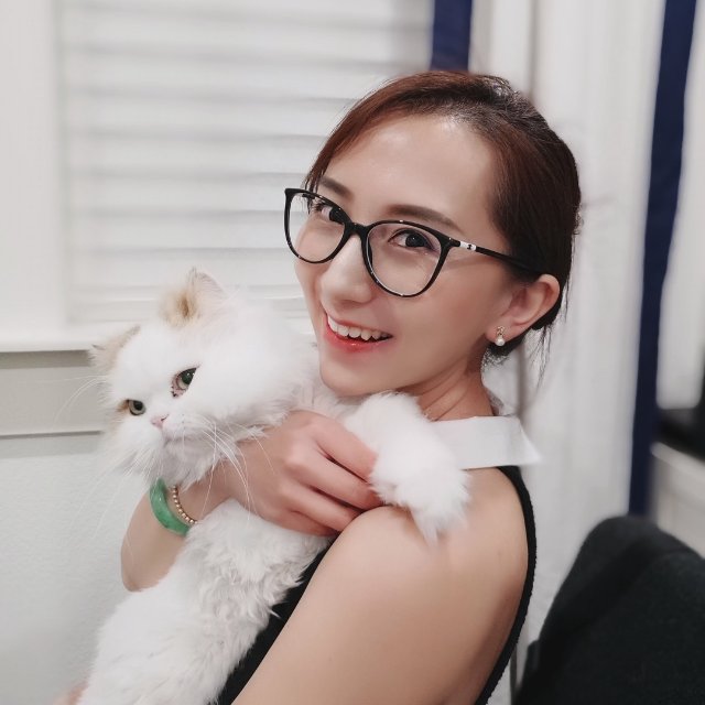眼镜控 