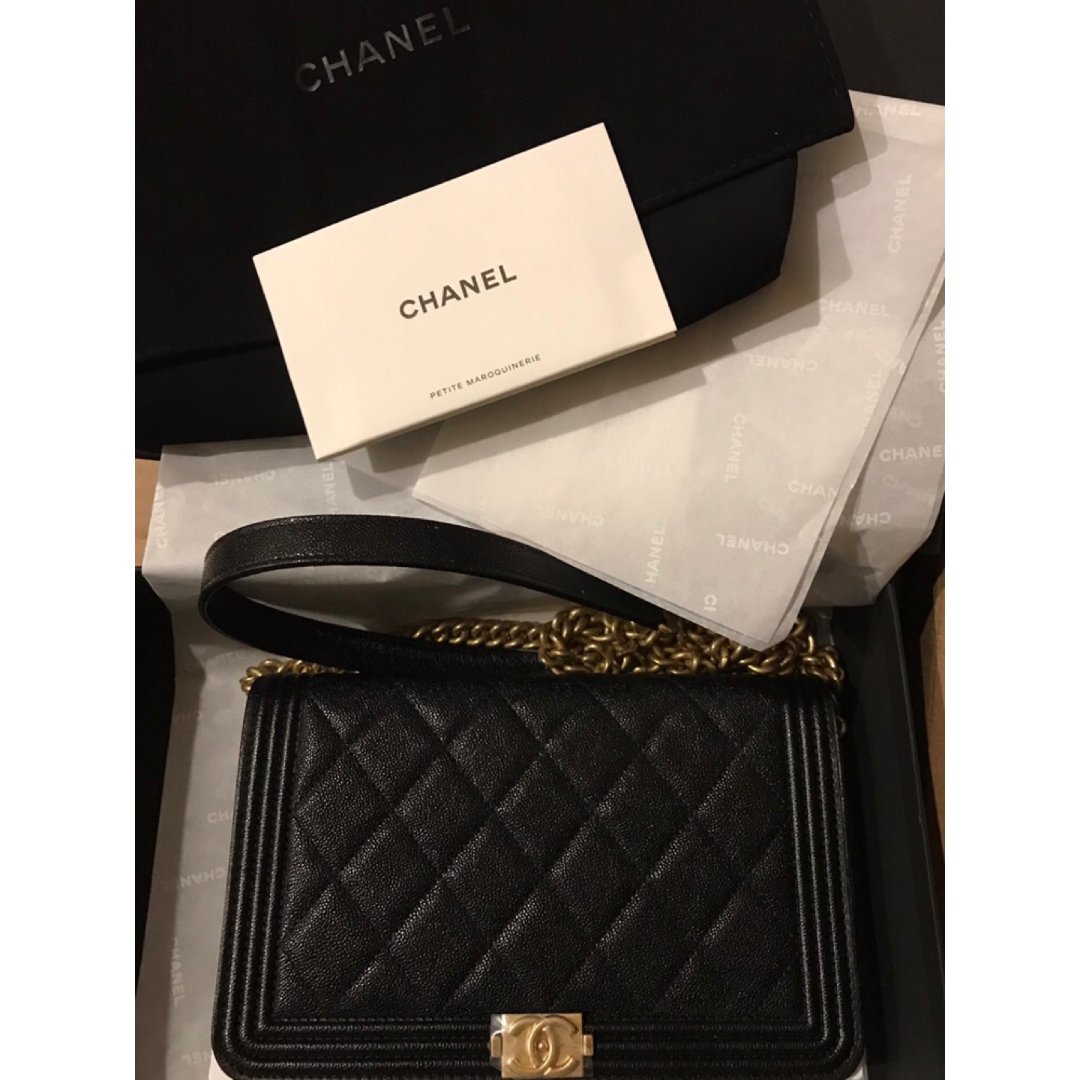 chanel boy woc