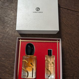 Giorgio Armani 乔治·阿玛尼,Hudson's Bay