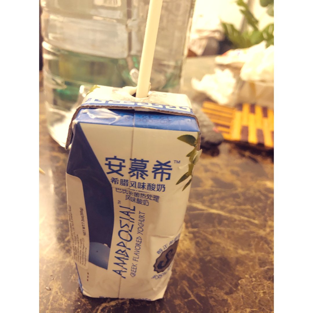 【断舍离17】安慕希好喝,但它跟着的吸管要舍弃它