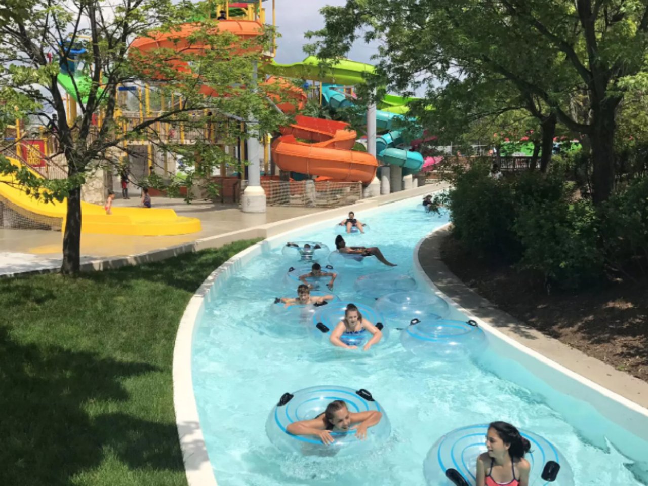 多伦多最大的水上乐园🎢下月初就要开放啦！...