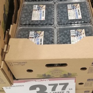 蓝莓好便宜啊😄😄...