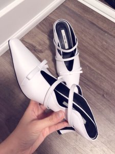 来自韩国的小众品牌—Yuul Yie 穆勒鞋