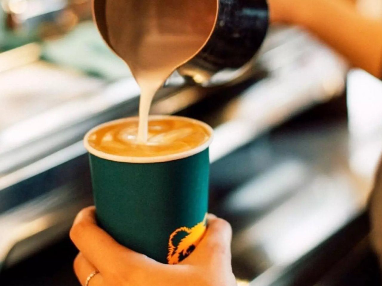 这家遍布欧洲的咖啡连锁店☕即将在多伦多开...