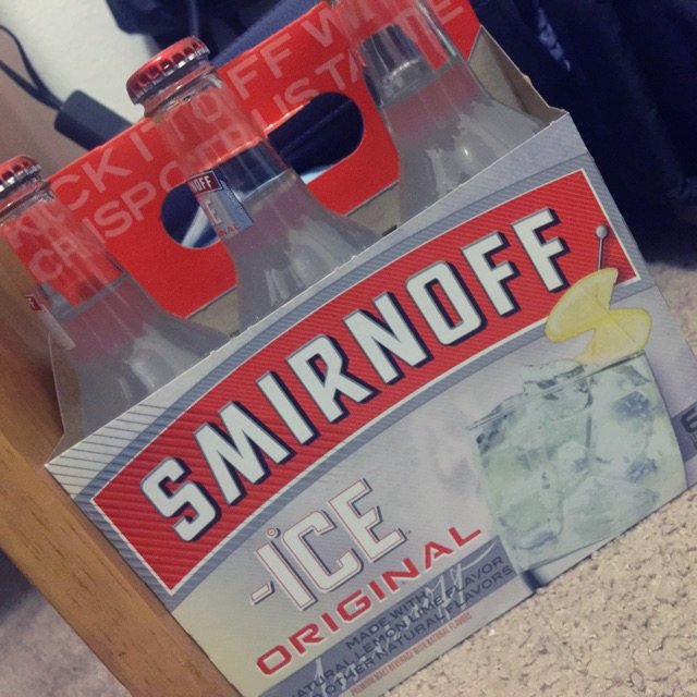 ice    c 活力橙  推荐适合女生喝的果汁酒——smirnoff ice  ice有