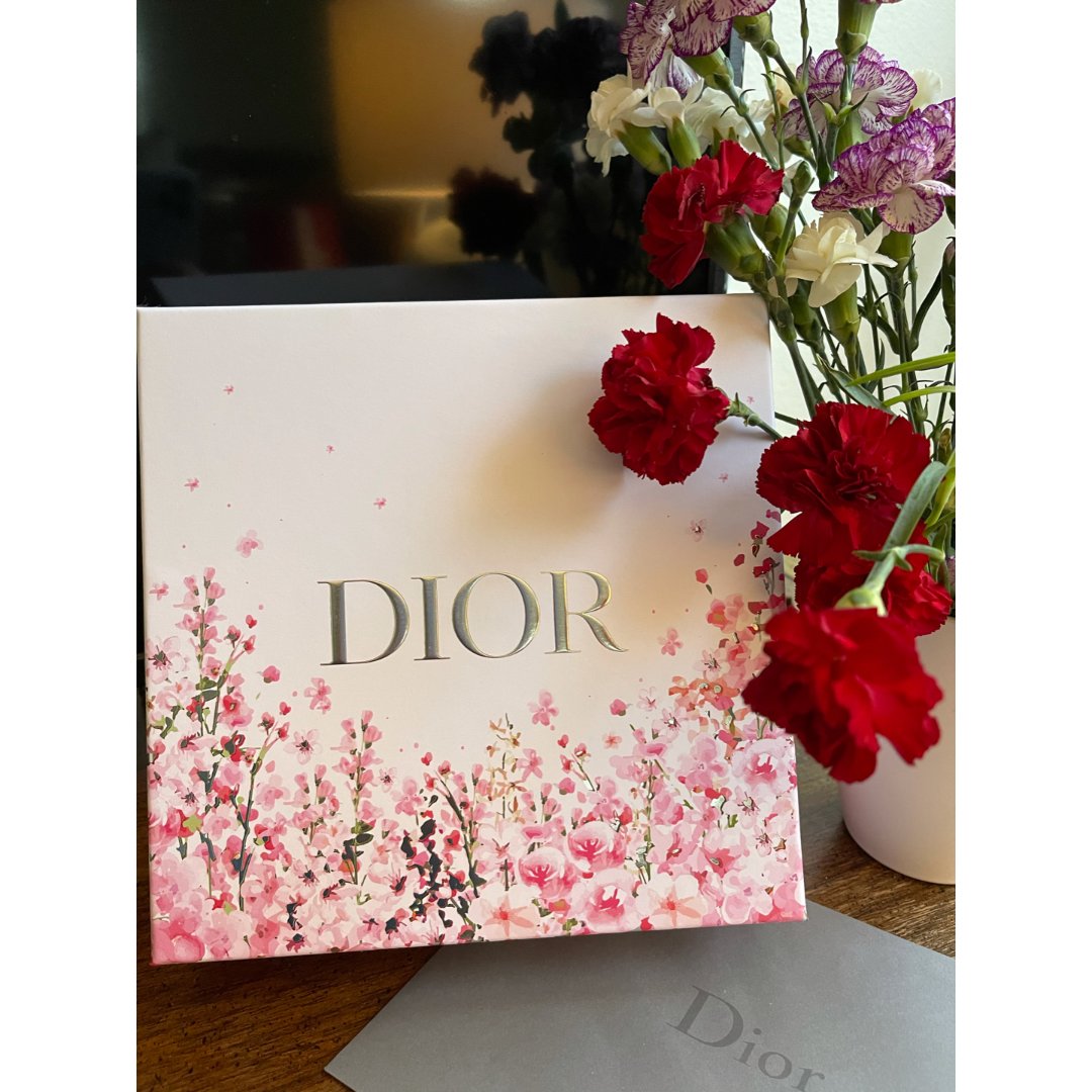 Dior买一送八开箱真香^_^...