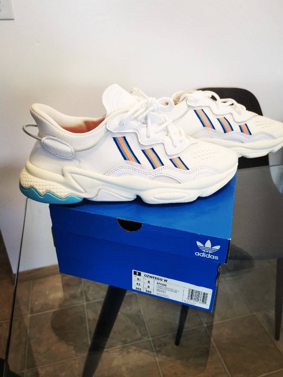 Adidas 阿迪达斯