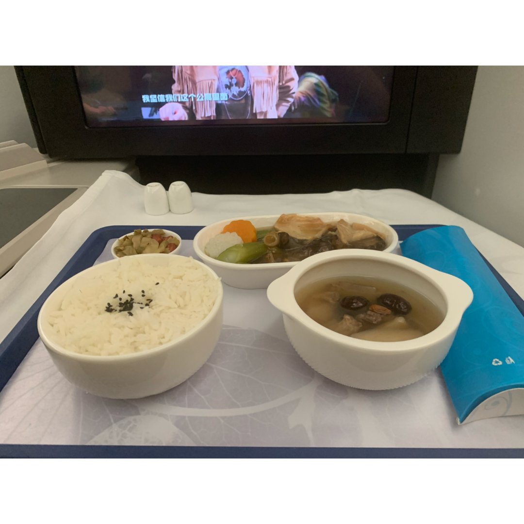 厦门航空机上用餐