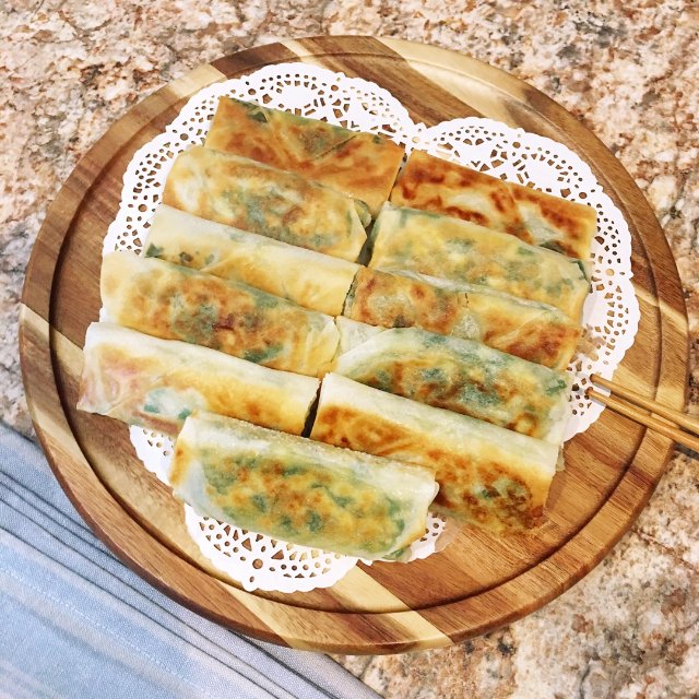 韭菜盒子做法,附和面小窍门,不破皮,不