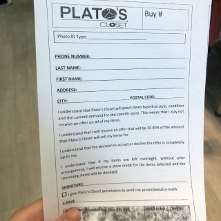多伦多Plato's closet卖衣体...