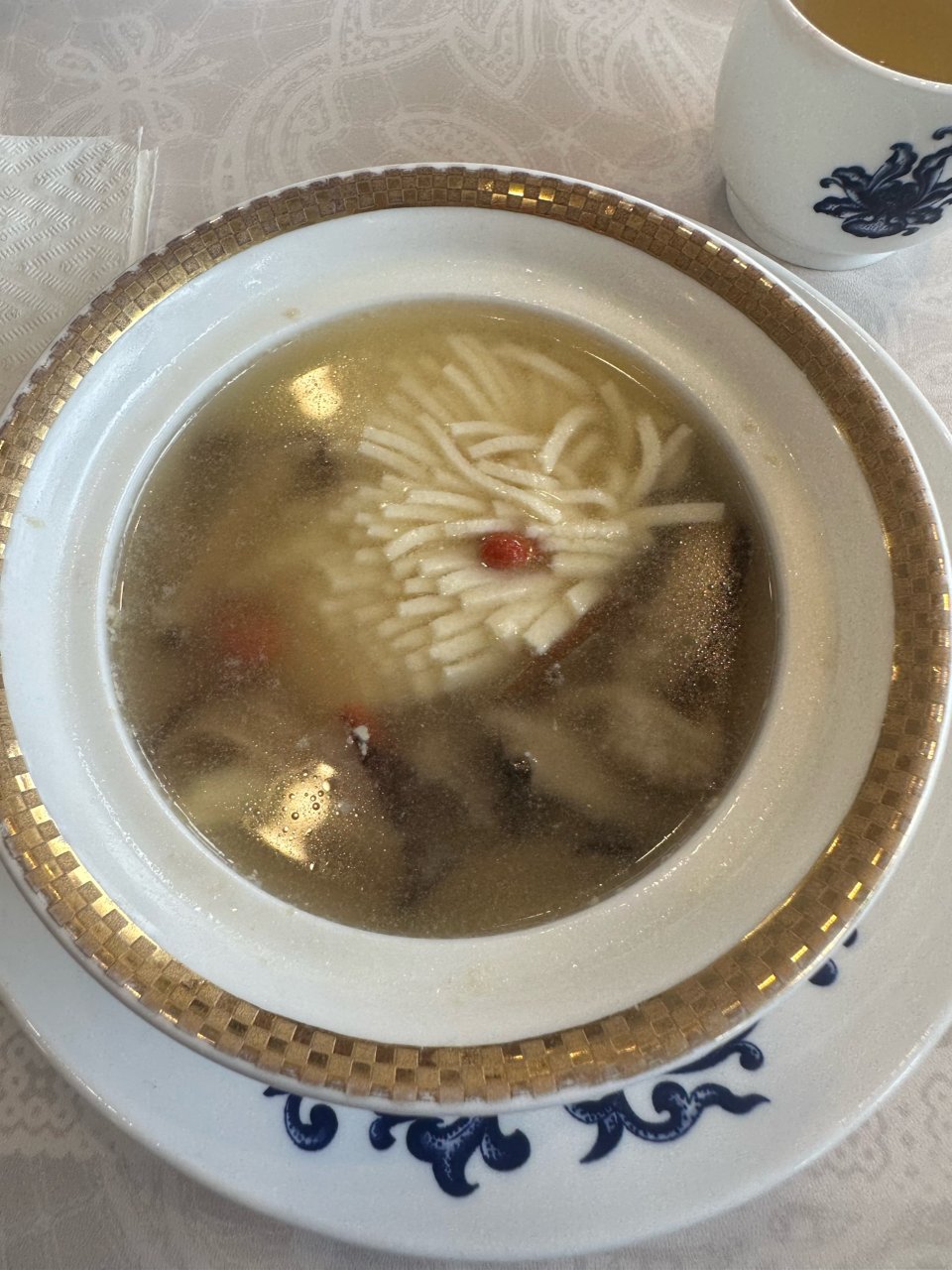 豆腐蘑菇鸡汤