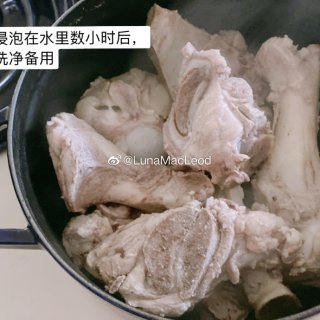 放大招！下雪天来锅 ㊙️【酸菜炖大骨】㊙...