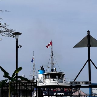 多伦多湖心岛半日游，餐厅、骑行、徒步全搞...