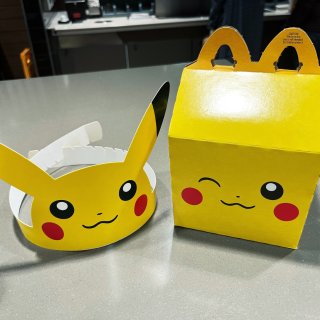 麦当劳Pokemon儿童套餐...