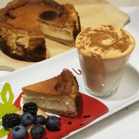 巴斯克乳酪蛋糕Basque Burnt Cheesecake