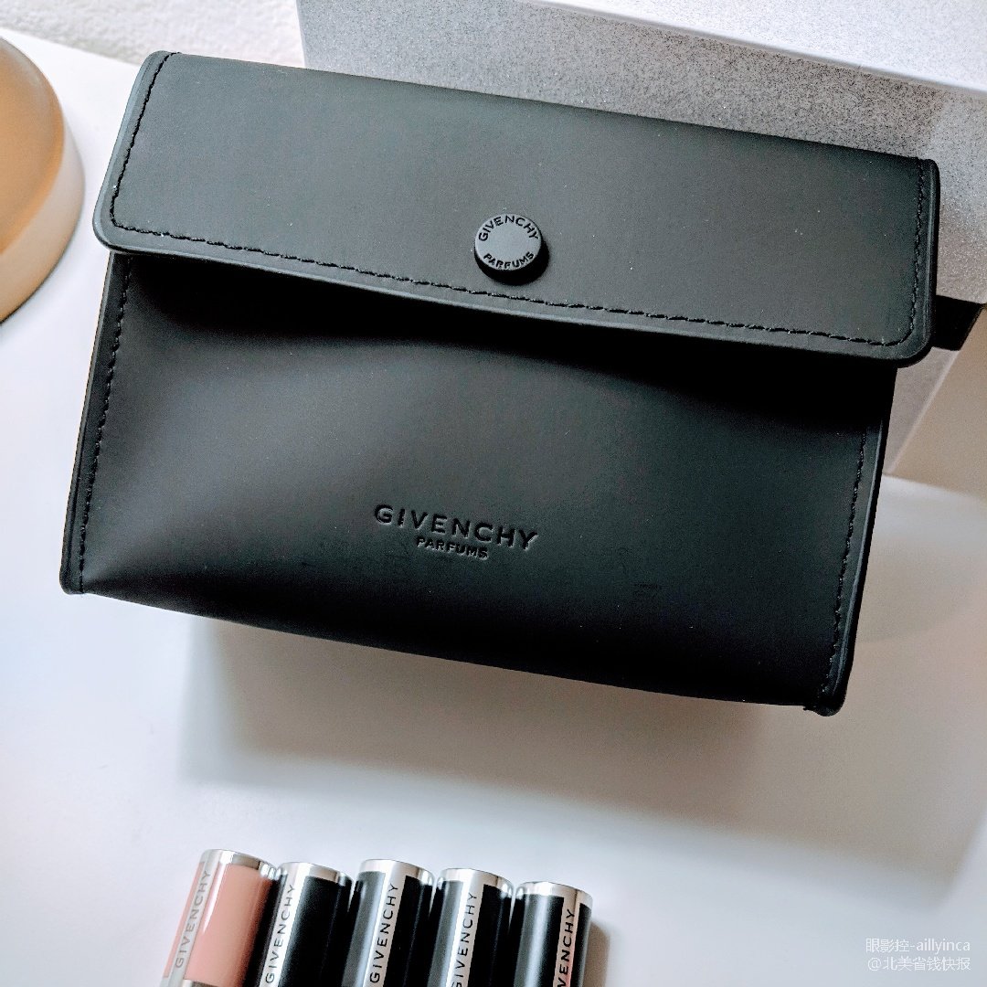 givenchy小羊皮迷你唇膏组-化妆袋拔草