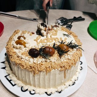 今年做的第二个生日蛋糕/栗子蛋糕...