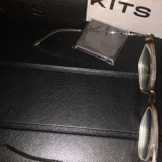 KITS眼镜