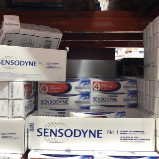 Sensodyne 舒适达,经典款 好用的牙膏
