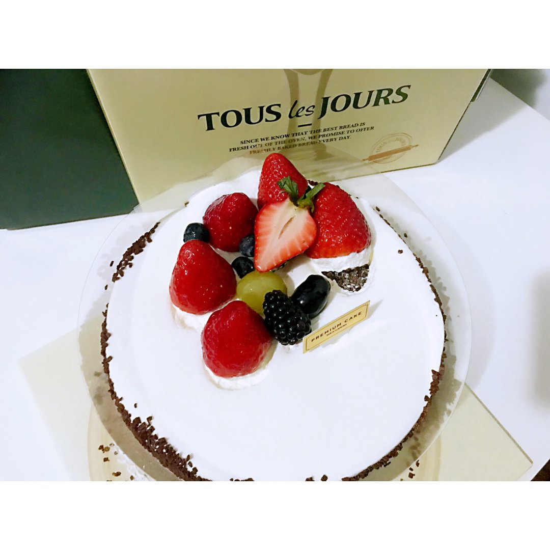 下午茶 tous les jours草莓巧克力蛋糕