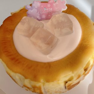 🇨🇦太好吃了這個櫻花芋泥麻糬巴斯克蛋糕🍰...