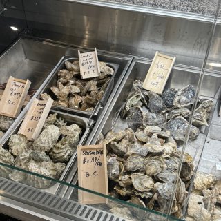 开在海鲜🦞市场的火锅店...