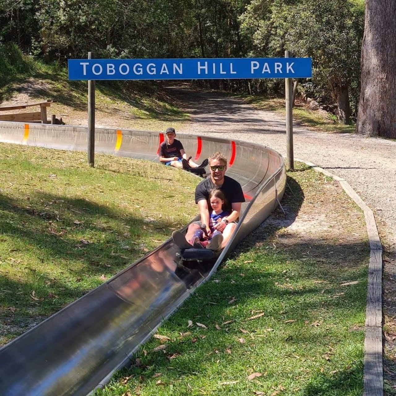 悉尼周边游Toboggan Hill P...