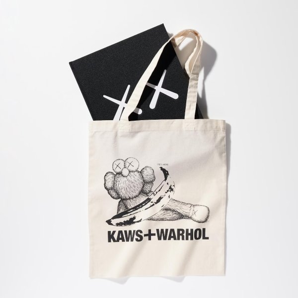 KAWS + WARHOL 纪念册