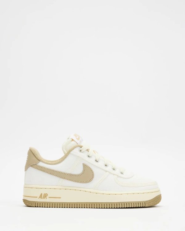 Air Force 1 '07 运动鞋