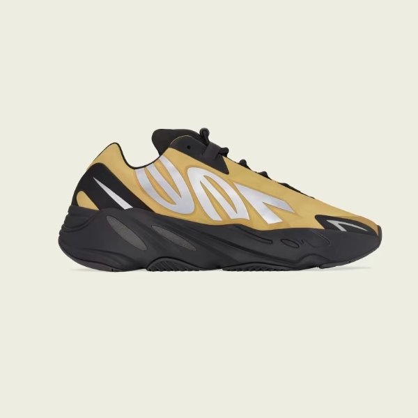 YEEZY BOOST 700 MNVN 蜂蜜黄色