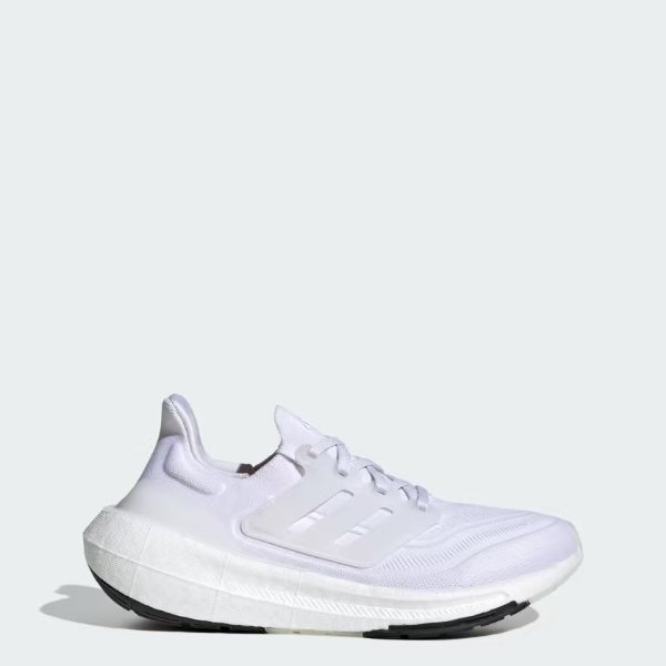 Ultraboost 白色厚底运动鞋