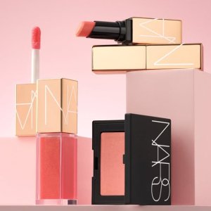 NARS 彩妆超好价！磨皮妆感大白饼$59、超方瓶粉底液$75