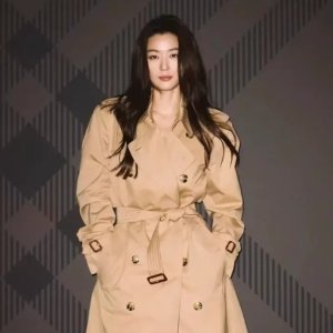 24s 黑五加码🆙TB百褶裙$828 Loewe围巾$624