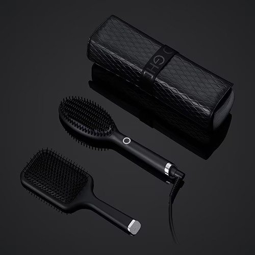 NEW GHD GLIDE® 直发造型梳限定套装