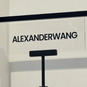 爆炸撕裂升级！Alexander Wang官网清仓！吊带抄底$152