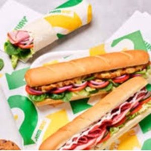 Subway Footlong 三明治买1送1活动回归！